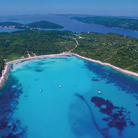 In With Wifi Апартаменты Сали