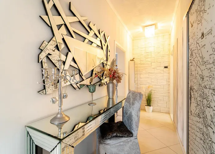 Апартаменты In With Wifi *