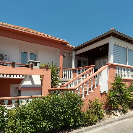 In With Wifi Apartman Sali